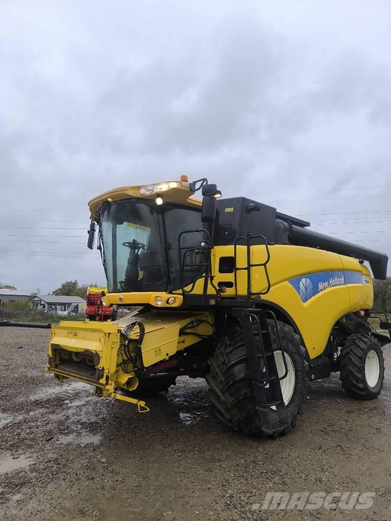 New Holland CX 8060 Зернозбиральні комбайни
