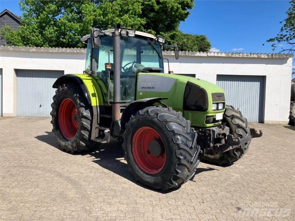 CLAAS Ares 696 Трактори
