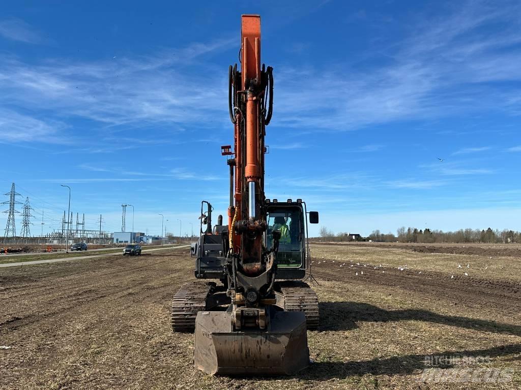 Hitachi ZX 210 LC-6 Гусеничні екскаватори
