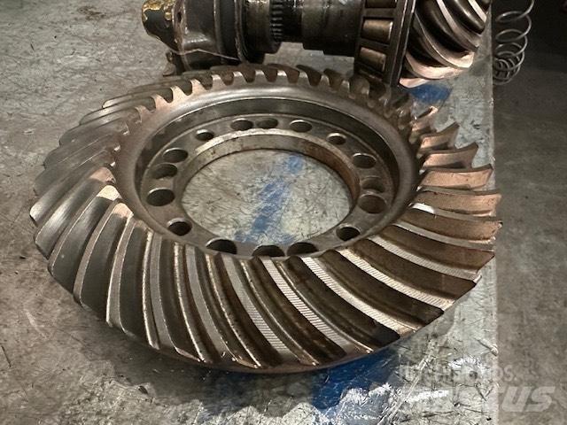 ZF 35:11 Осі