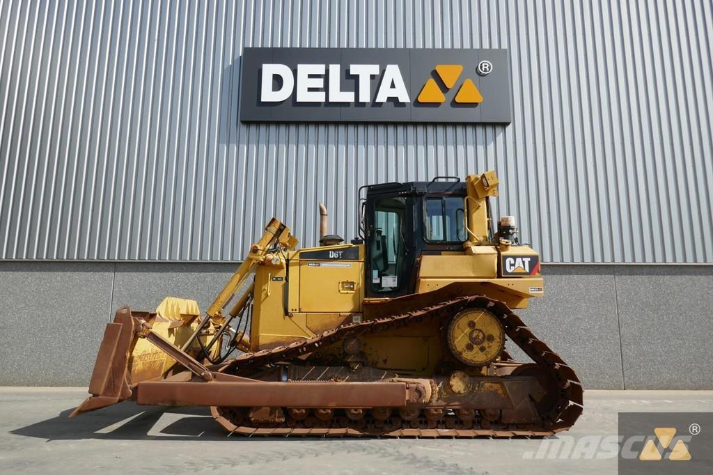CAT D6T LGP Гусеничні бульдозери
