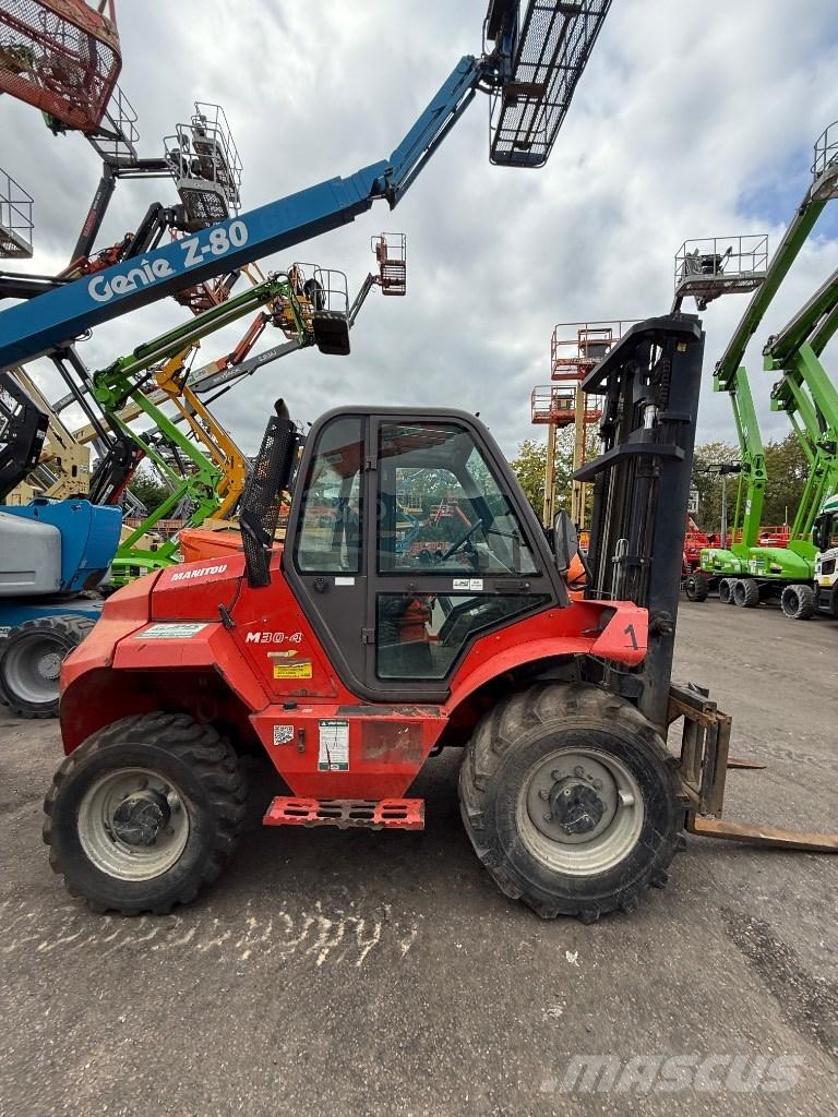 Manitou M30-4 ST3B Телескопічні навантажувачі