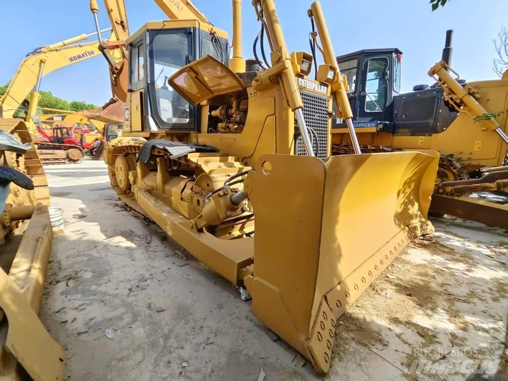 CAT D 7 G Гусеничні бульдозери