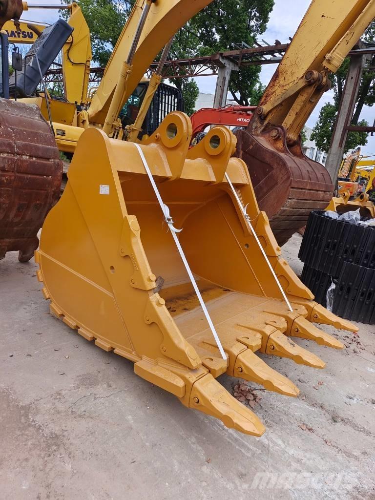 Komatsu PC 200-8N1 Гусеничні екскаватори