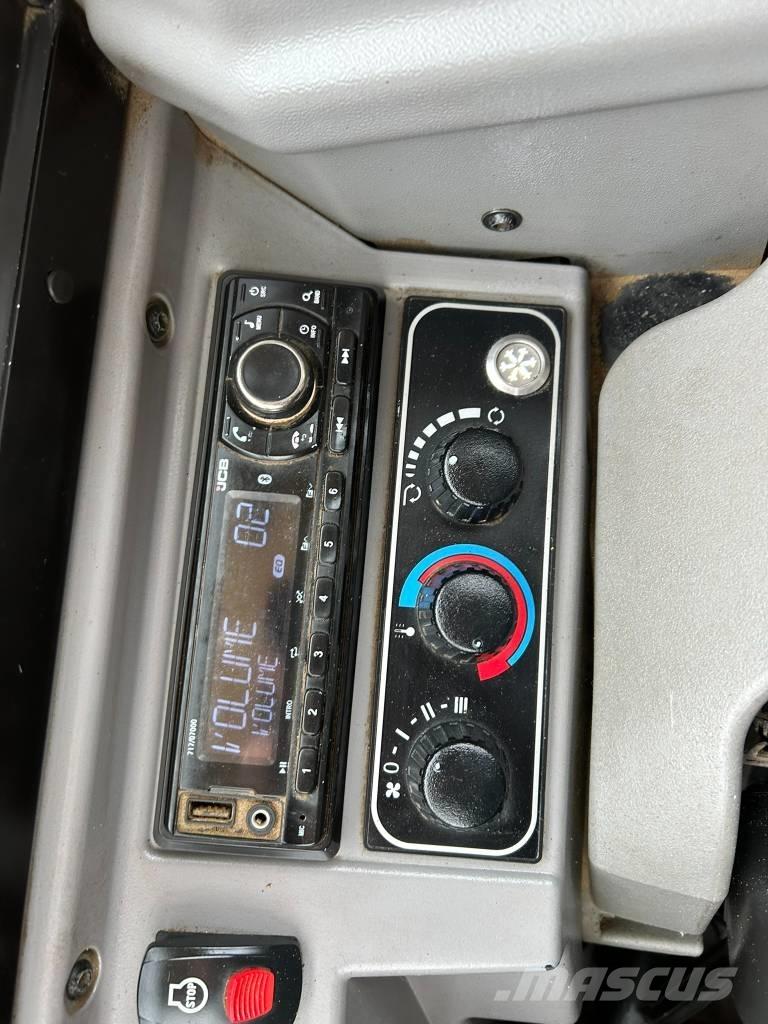 JCB 85 Z-2 Середні екскаватори 7т. - 12т.