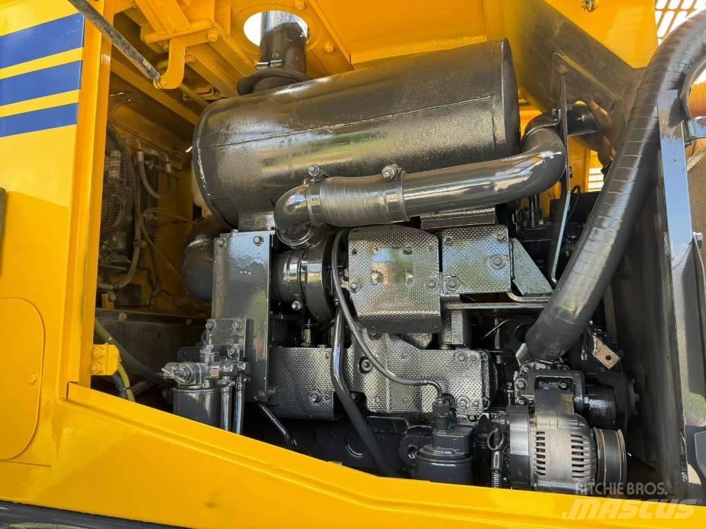 Komatsu WA 320-5 Фронтальні навантажувачі