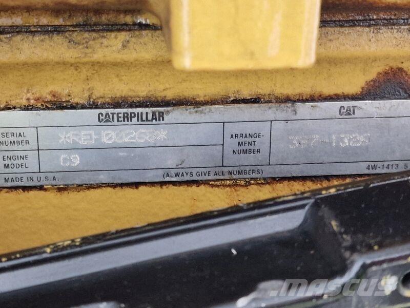 CAT C9 REH Двигуни