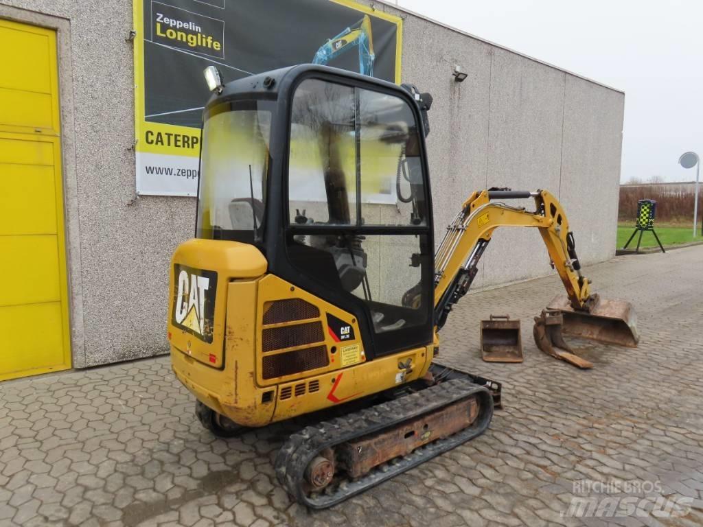CAT 301.7 D Міні-екскаватори < 7т