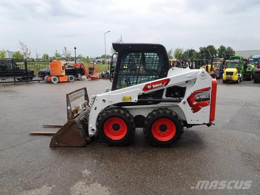 Bobcat S450 Міні-навантажувачі