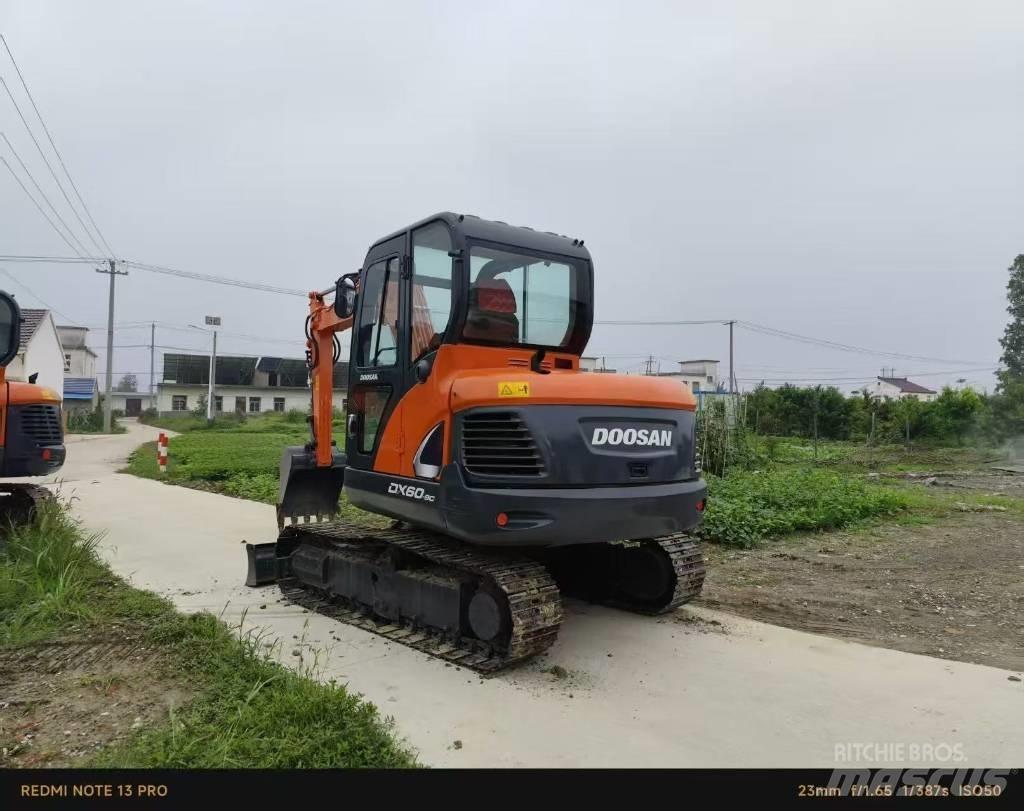 Doosan DX 60 Міні-екскаватори < 7т