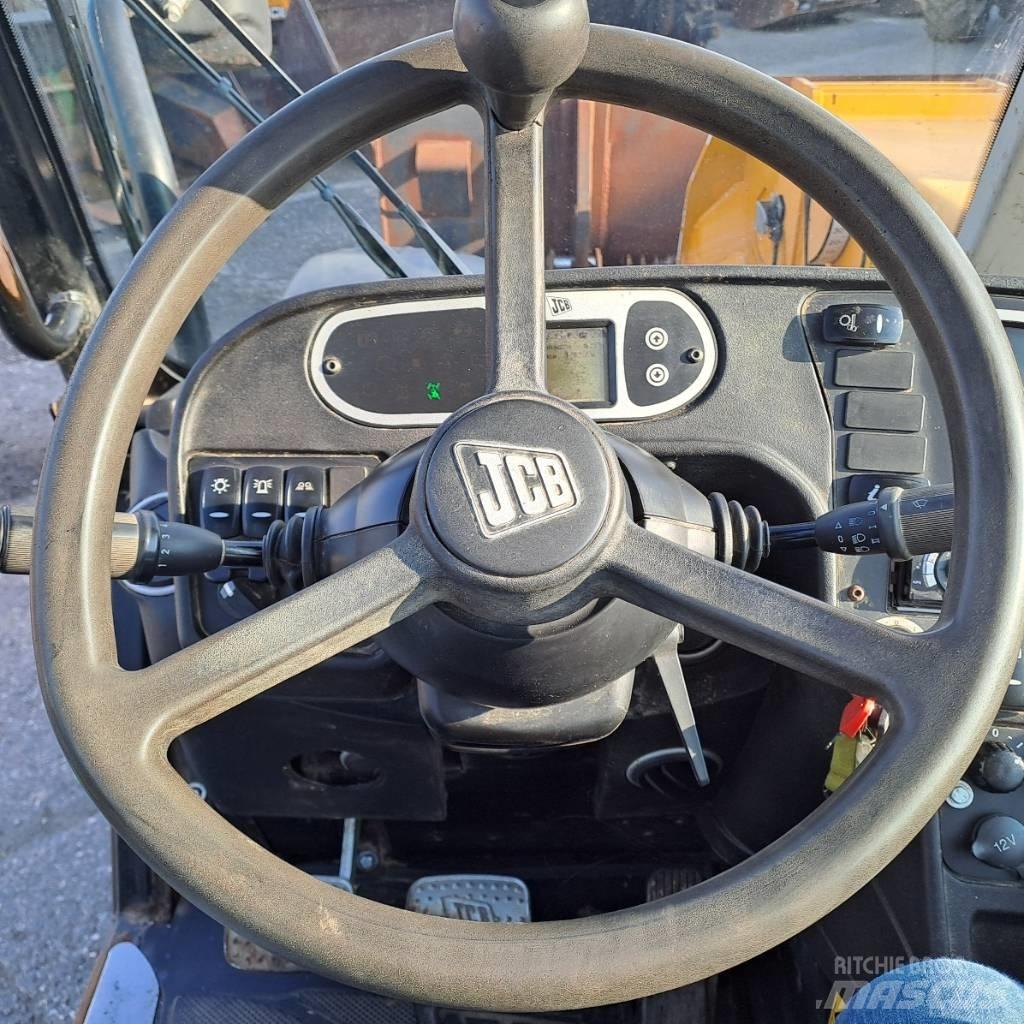 JCB 550-80 Телескопічний навантажувач