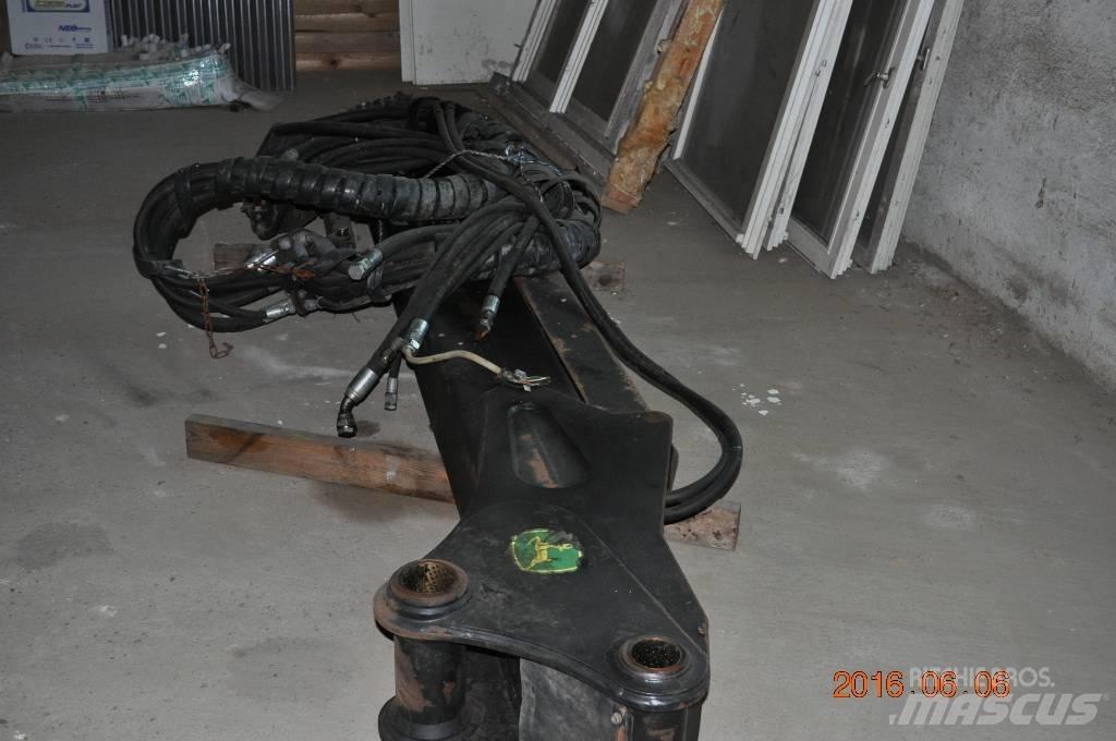 John Deere 1270D Шасі