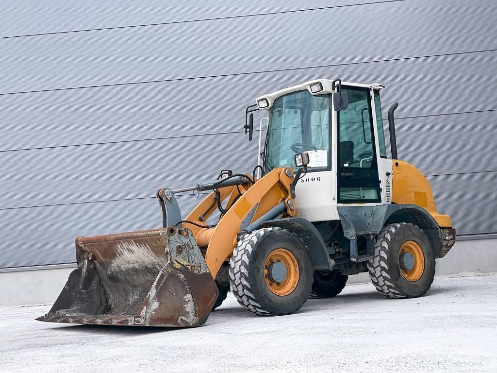 Liebherr L 506 Фронтальні навантажувачі