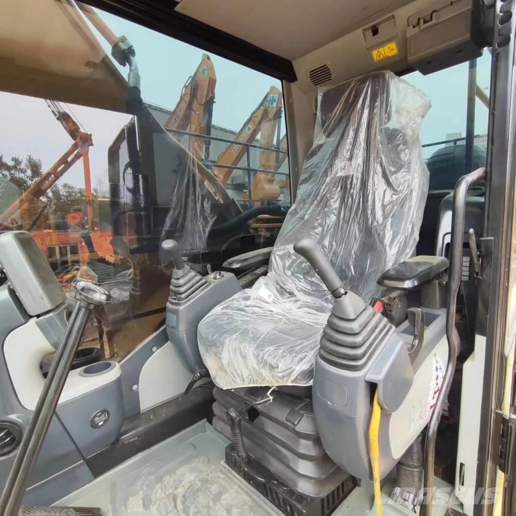 CAT 336 D2 Гусеничні екскаватори