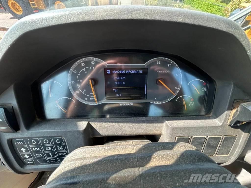 Volvo L90 H Фронтальні навантажувачі