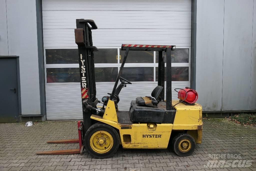 Hyster H 3.00 XM Газові навантажувачі