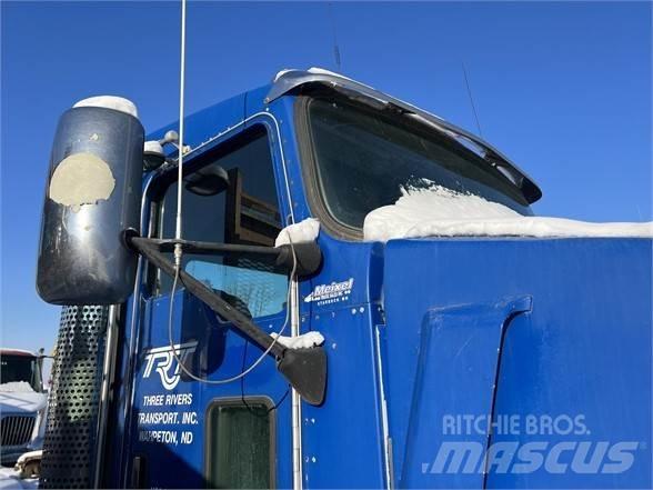 Kenworth T800 Тягачі