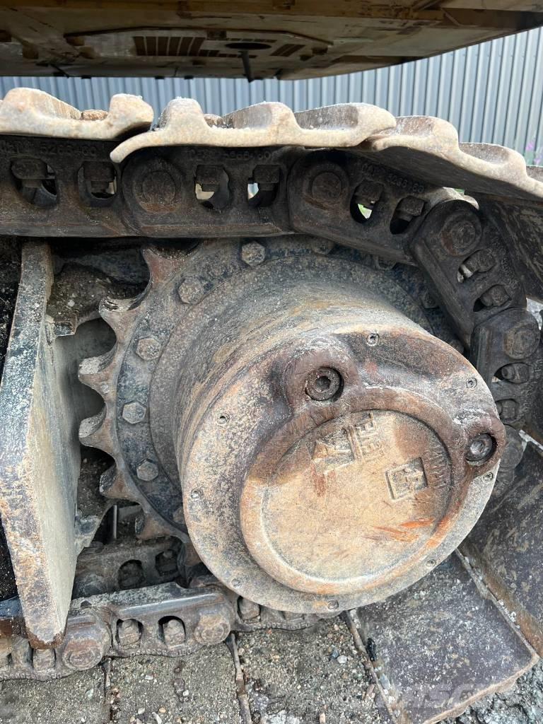 CAT 326 Гусеничні екскаватори
