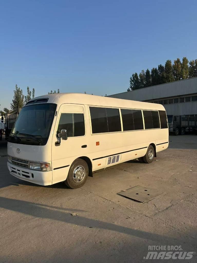 Toyota Coaster Міжміські автобуси