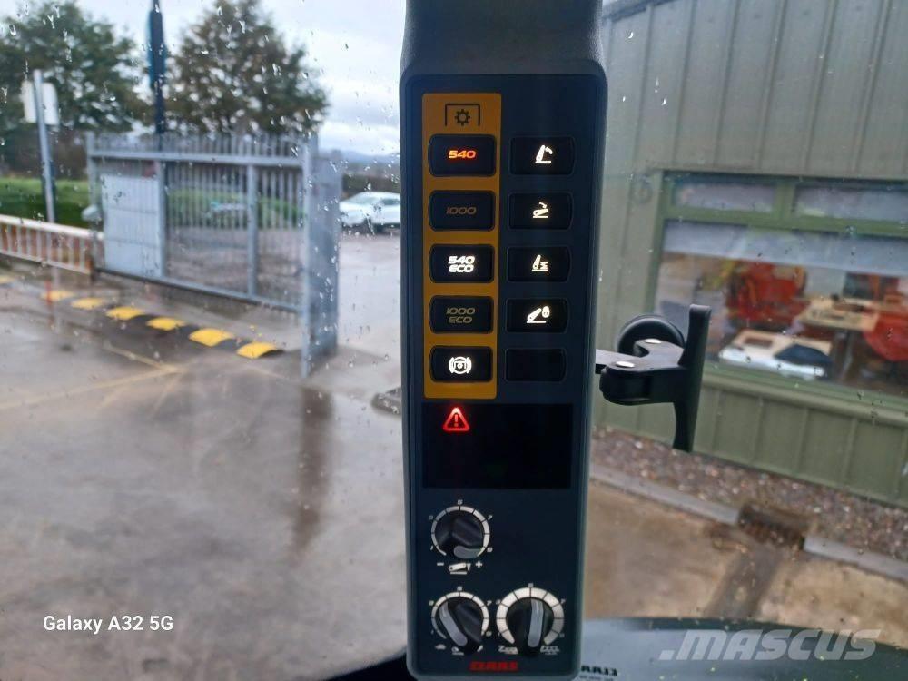 CLAAS Arion 430 Трактори