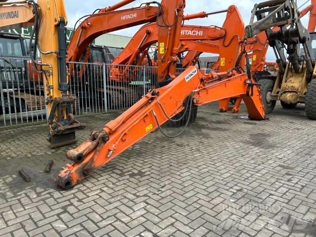 Hitachi ZX 130 Траншейні екскаватори