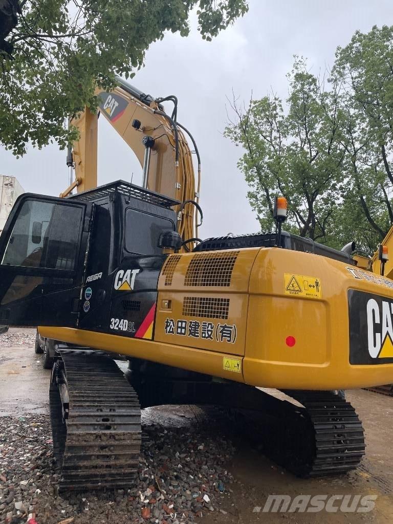 CAT 324 D Середні екскаватори 7т. - 12т.