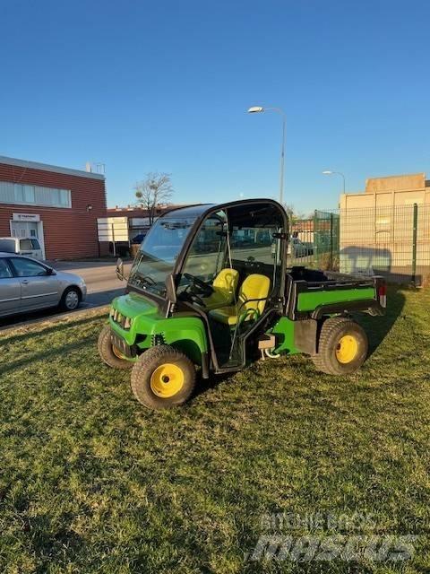 John Deere Gator TE Підсобні машини