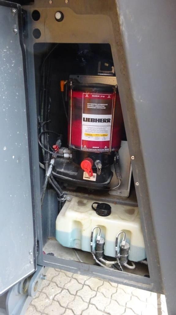 Liebherr L566 xPower Фронтальні навантажувачі