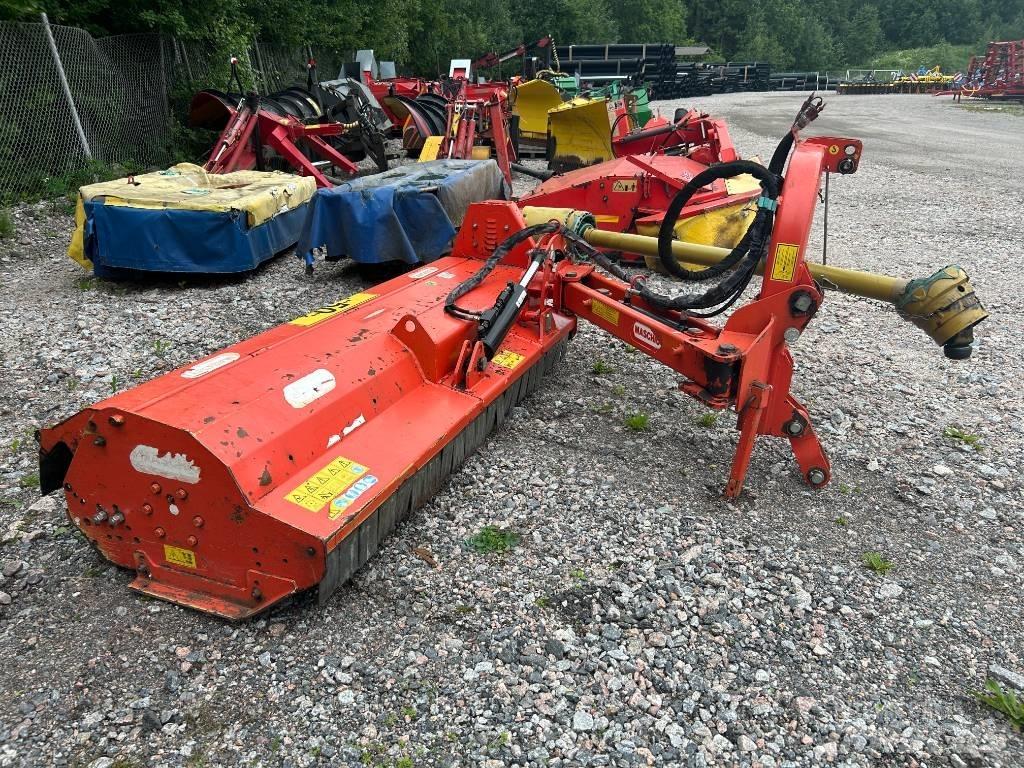 Maschio Giraffa 210 Газонні і лукові косилки