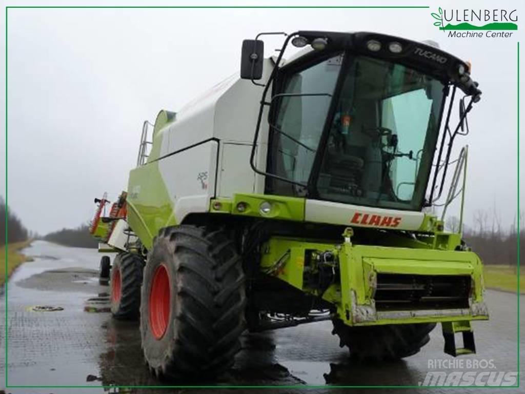 CLAAS Tucano 440 Зернозбиральні комбайни