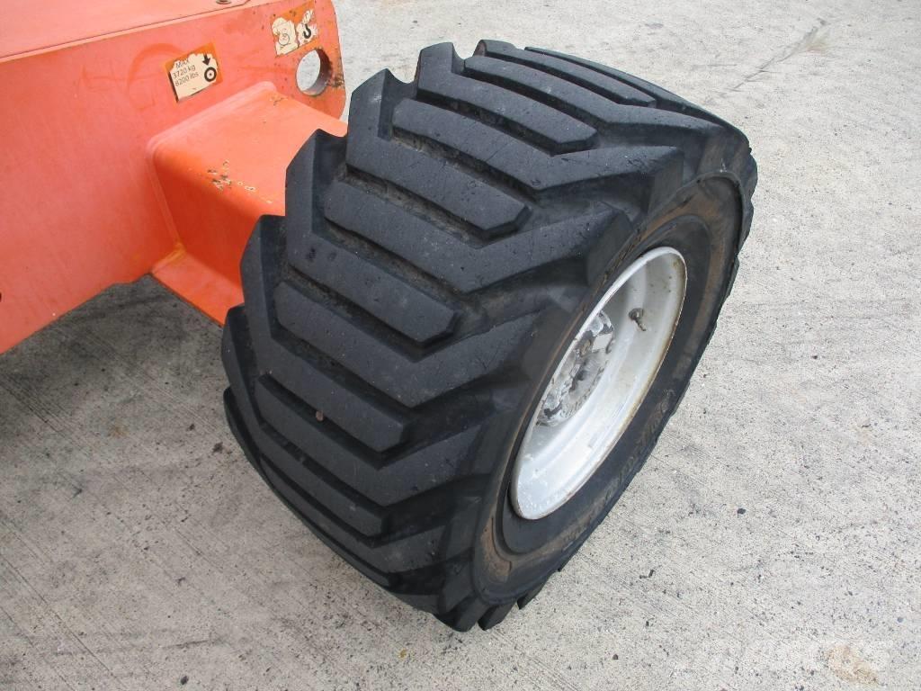 JLG 510 AJ (866) Компактні самохідні стрілові підйомники