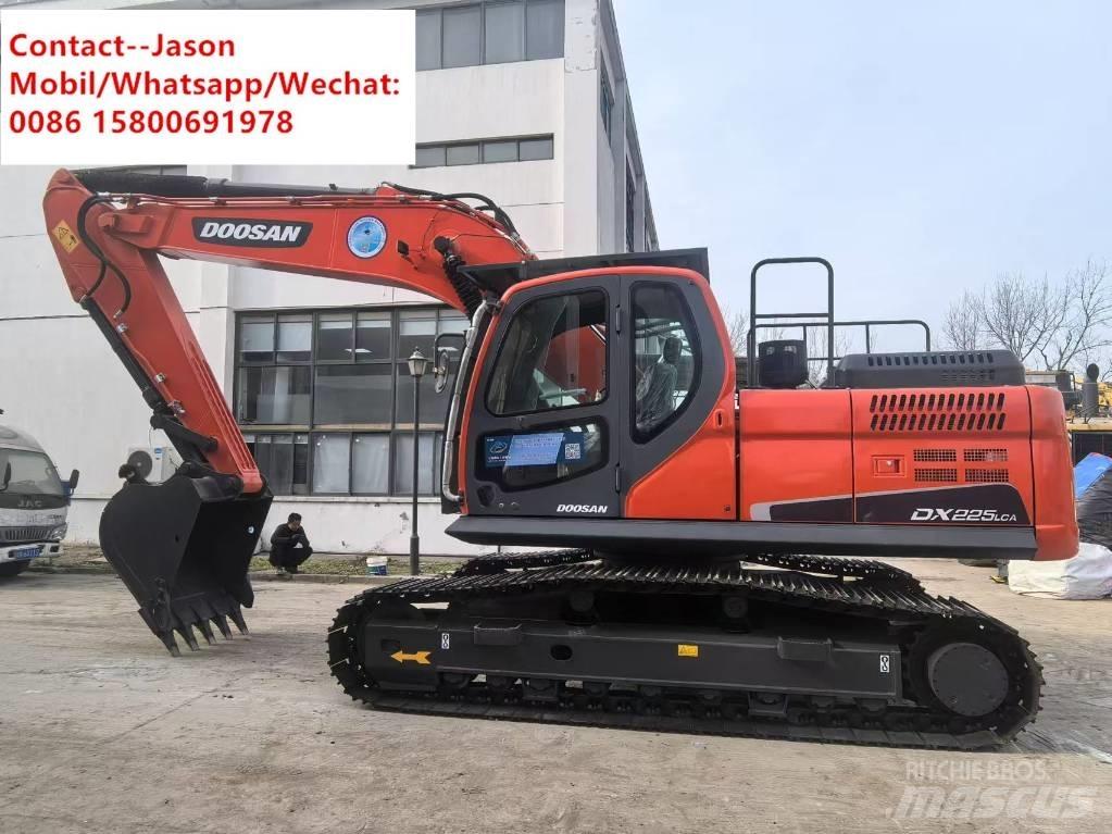 Doosan DX 225 LCA Гусеничні екскаватори