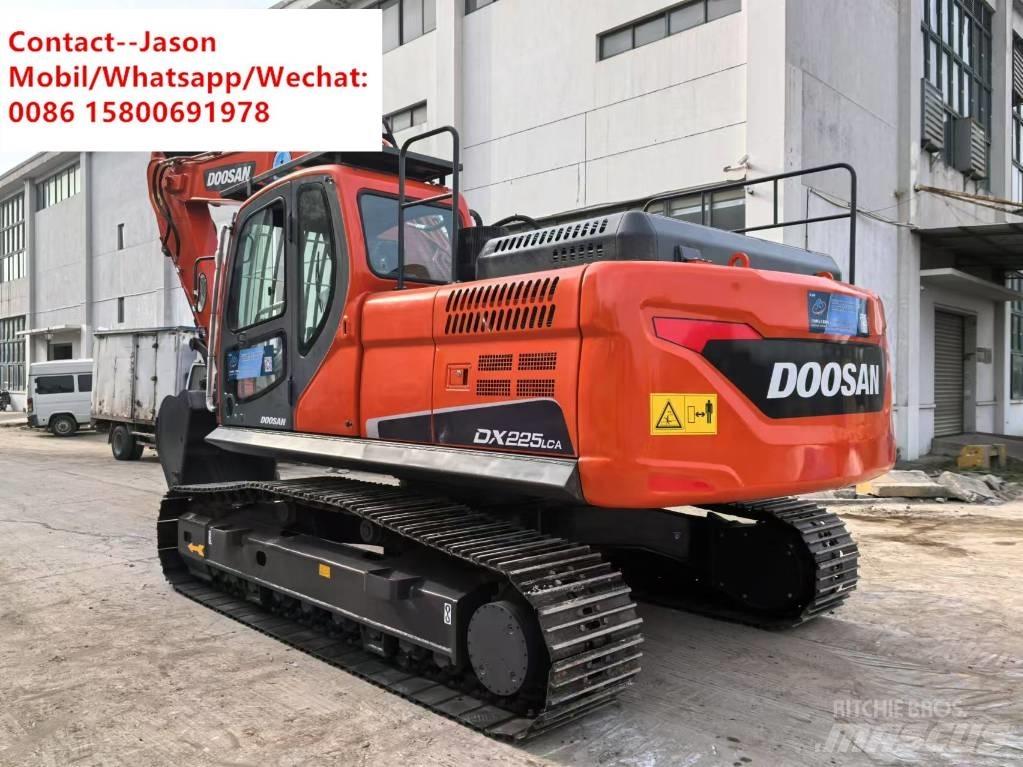 Doosan DX 225 LCA Гусеничні екскаватори