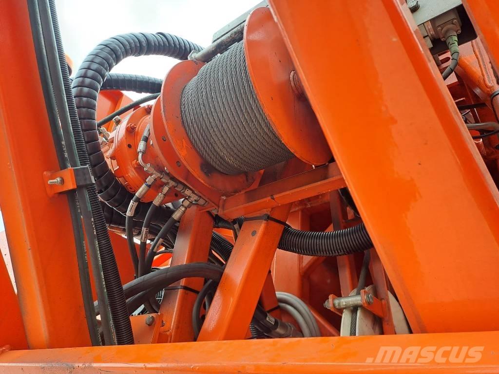 Spierings SK597 AT4 Монтажний кран