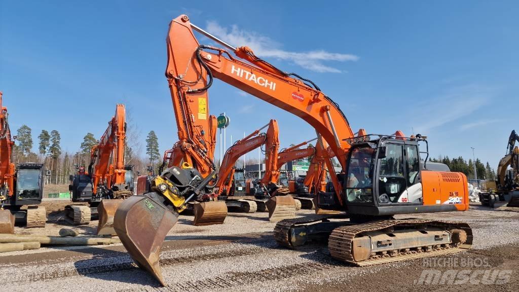 Hitachi ZX210LC-6 Гусеничні екскаватори