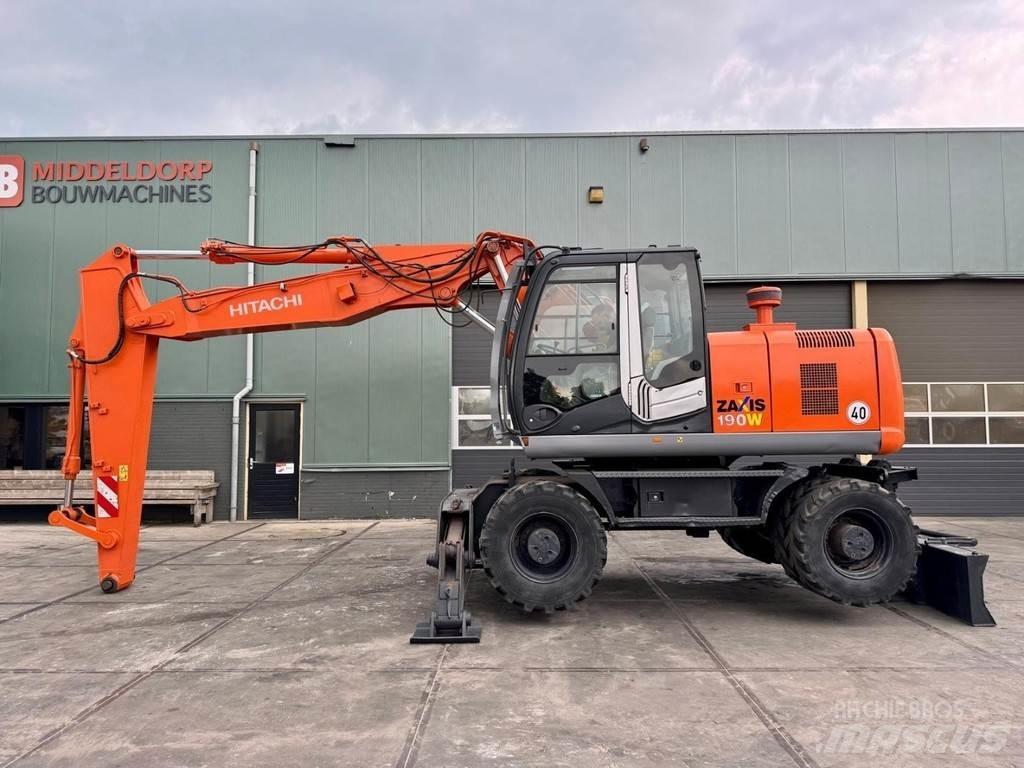 Hitachi ZX190W3 Колісні екскаватори