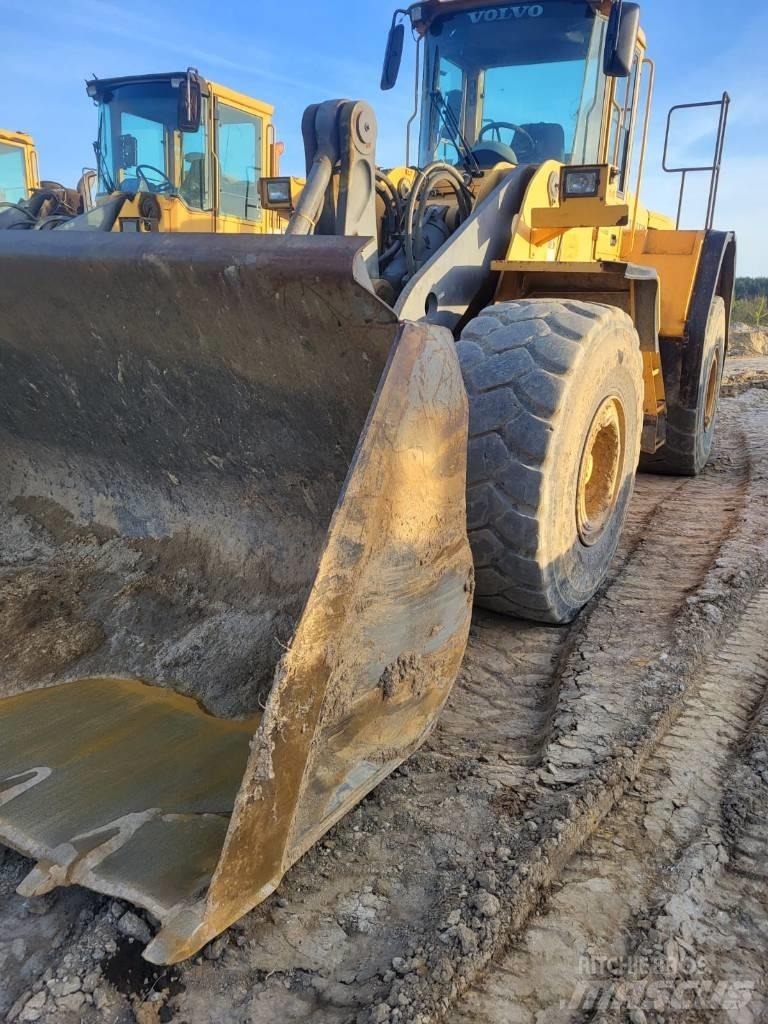 Volvo L 150 E Фронтальні навантажувачі