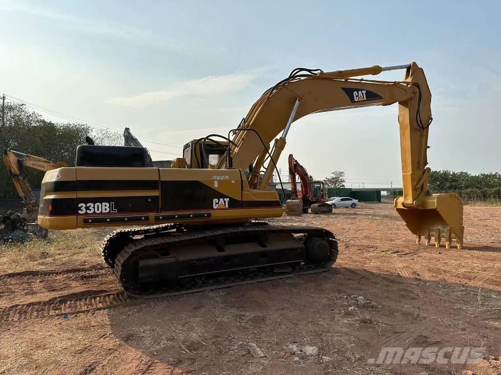 CAT 330B Гусеничні екскаватори