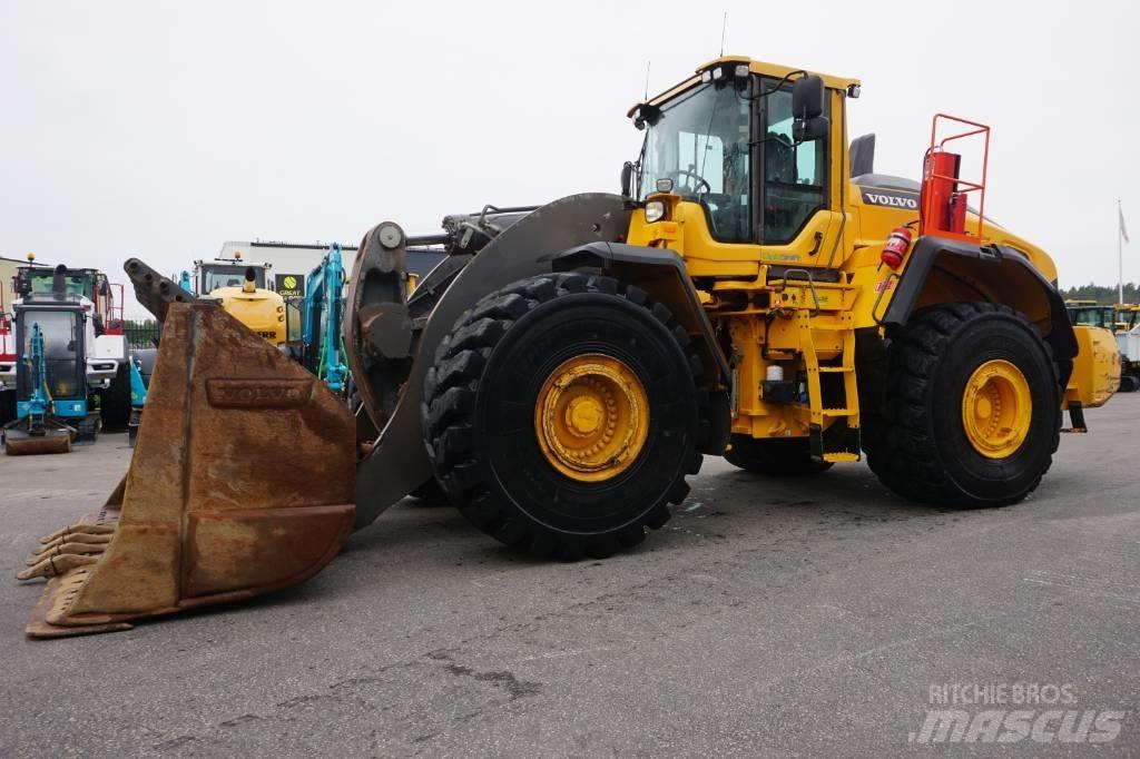 Volvo L250H *Uthyres* Фронтальні навантажувачі