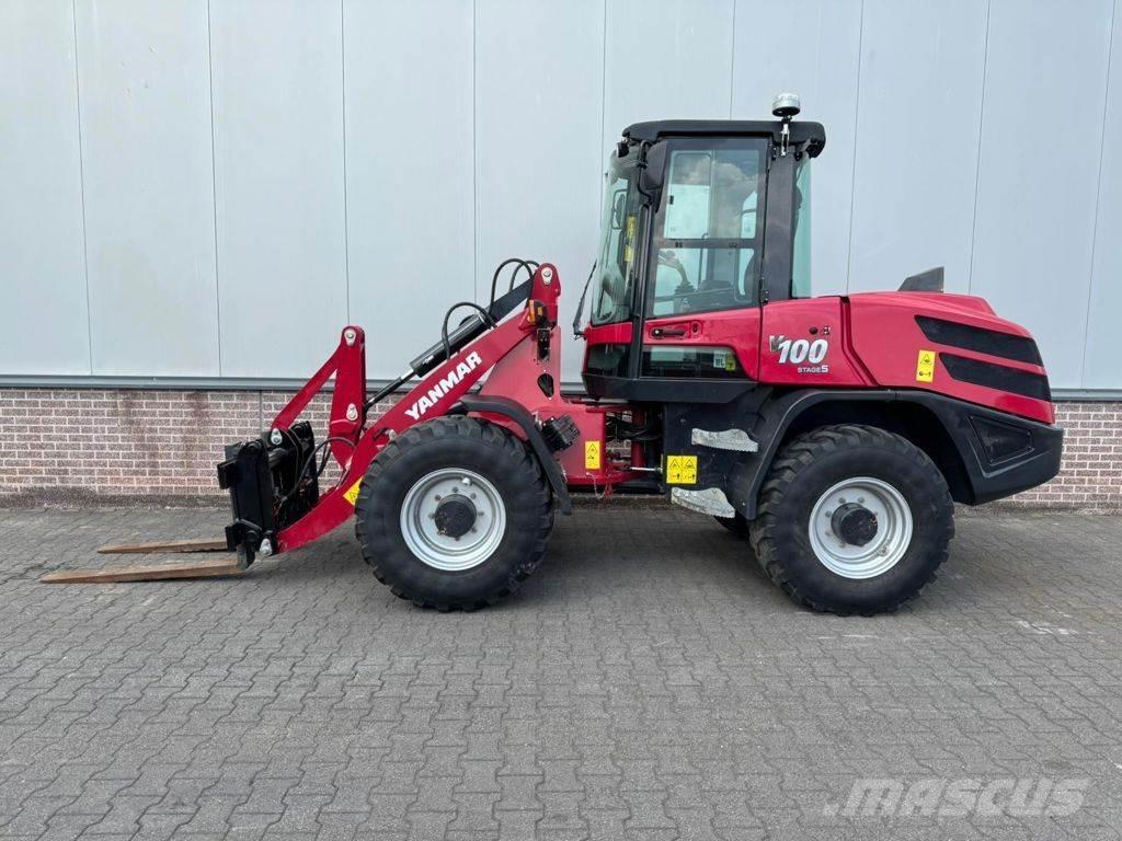 Yanmar V100 Фронтальні навантажувачі