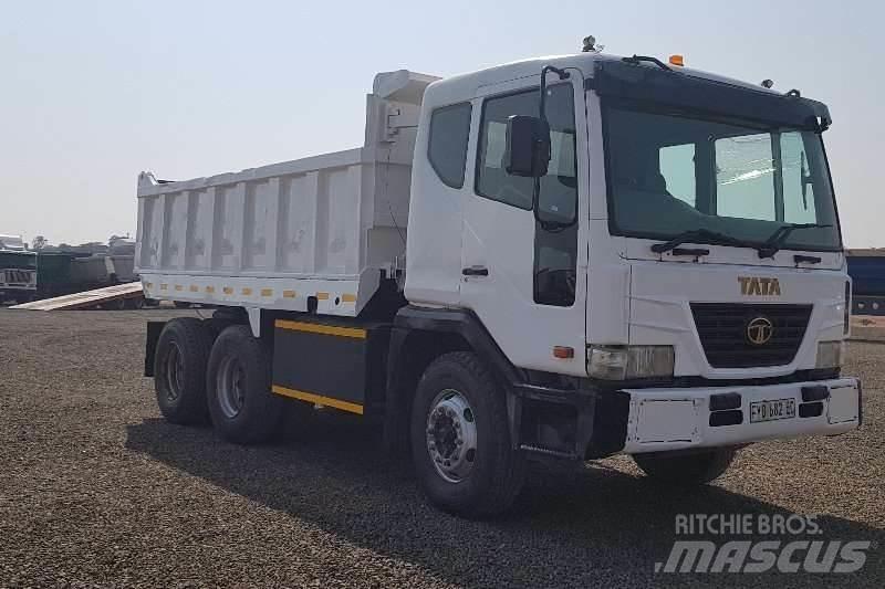 Tata Novus 3434 Вантажівки / спеціальні