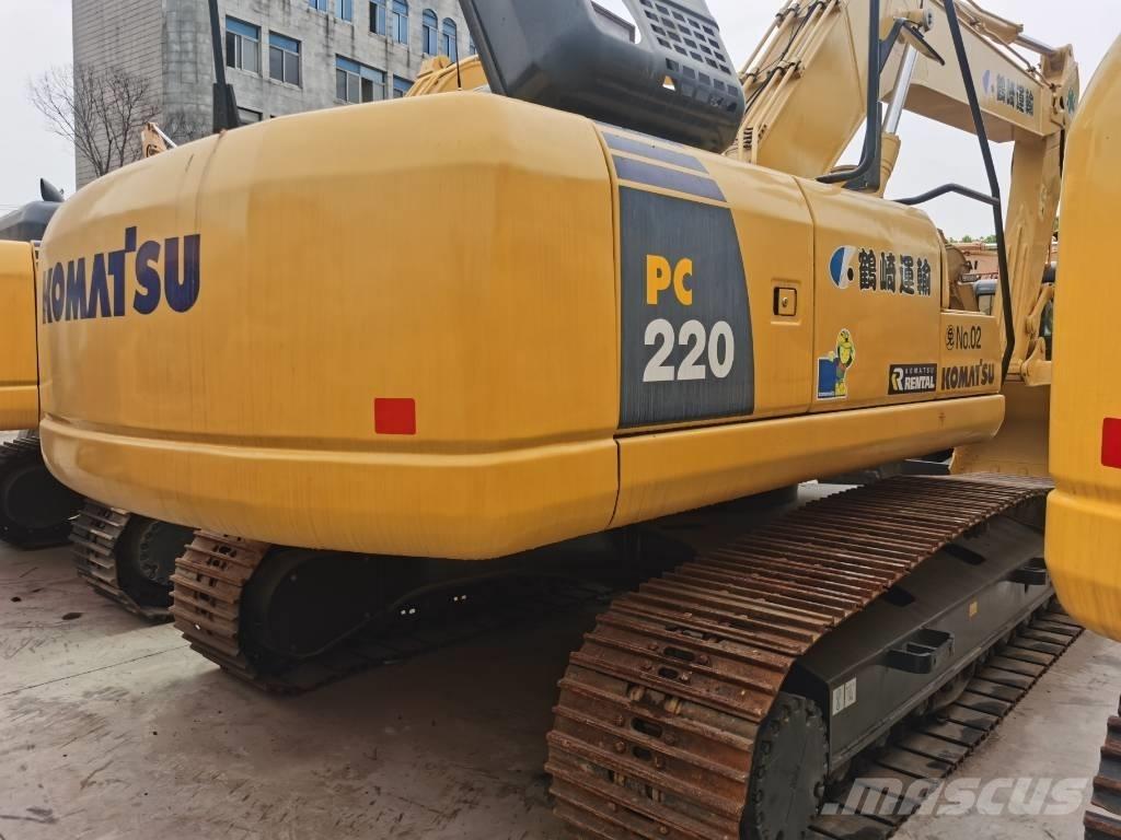 Komatsu PC 220-8 Гусеничні екскаватори