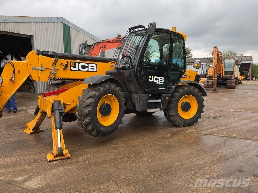 JCB 540v140 Телескопічні навантажувачі