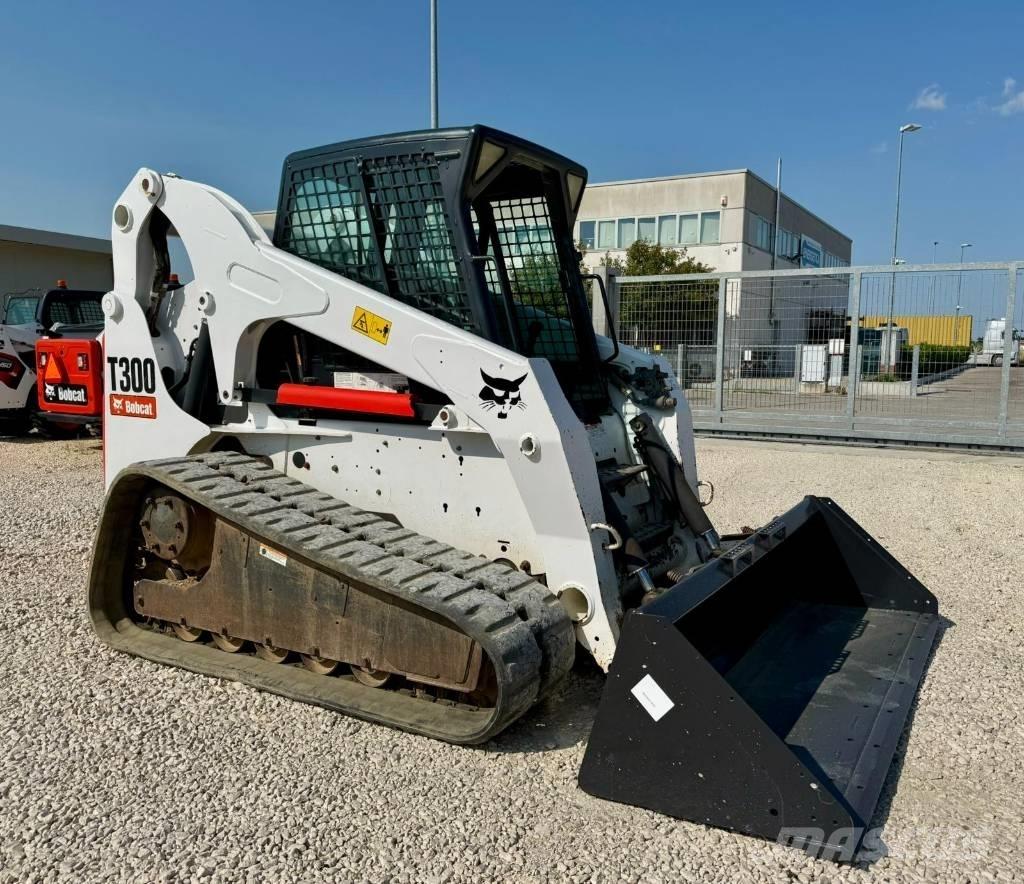 Bobcat T 300 Малі навантажувачі