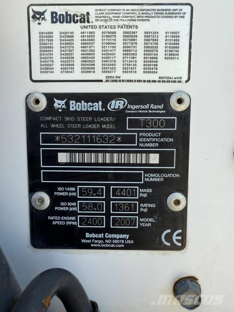 Bobcat T 300 Малі навантажувачі