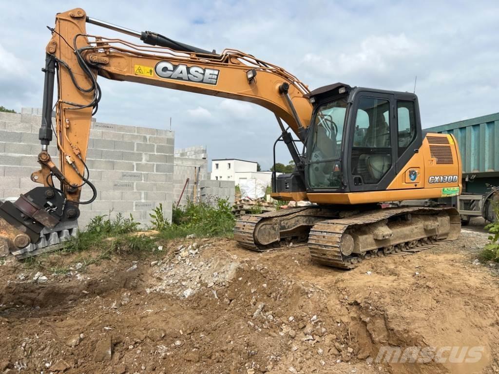 CASE CX 130 D LC Гусеничні екскаватори