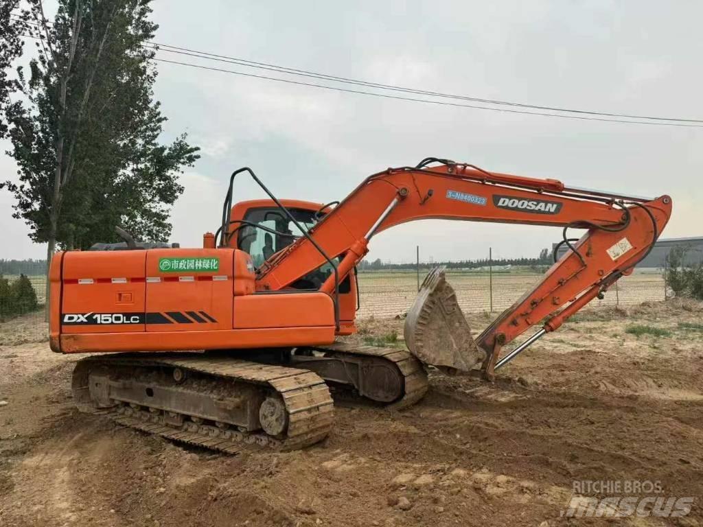 Doosan DX150 Гусеничні екскаватори