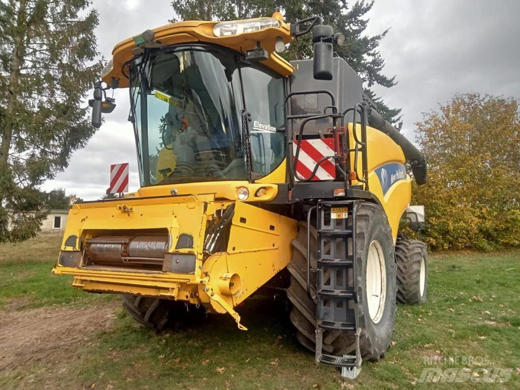 New Holland CR 9080 Зернозбиральні комбайни