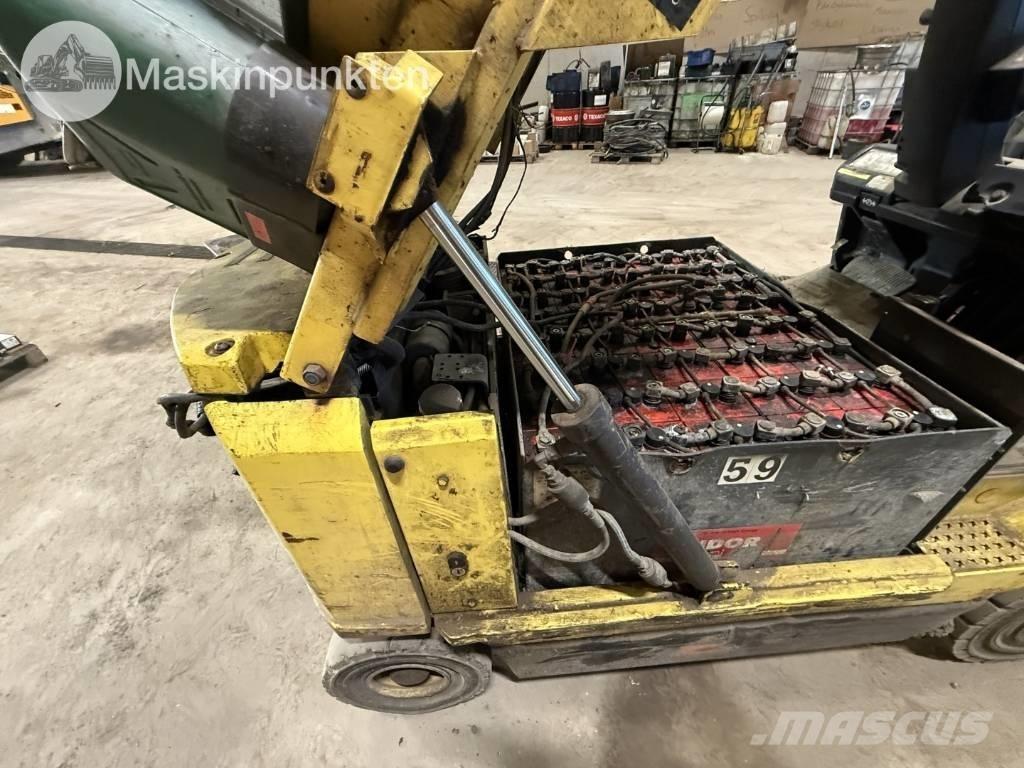 Hyster J 3.20 XM Електронавантажувачі