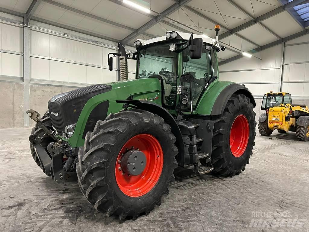 Fendt 930 Profi Трактори